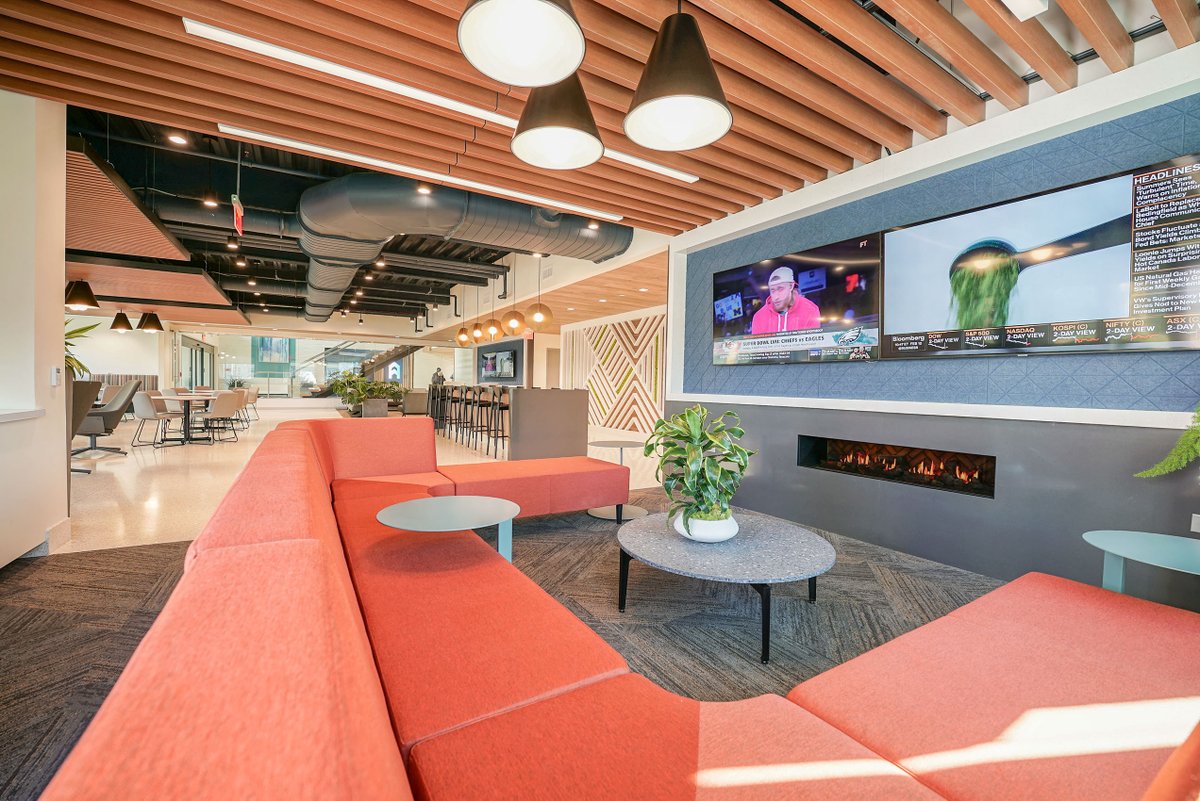 We are delighted to welcome @boomi to 1 West Elm where the $500M software company will relocate its headquarters this spring. Read more: ow.ly/X0X450QAeKq