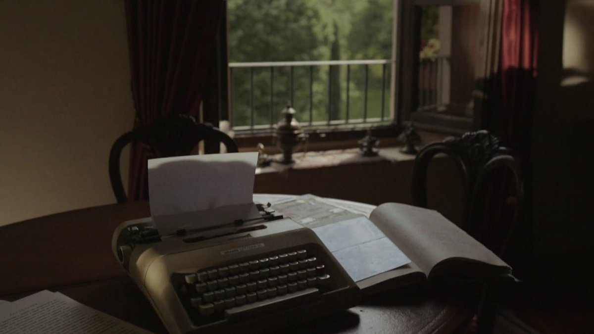 Nina | 8 tweet media