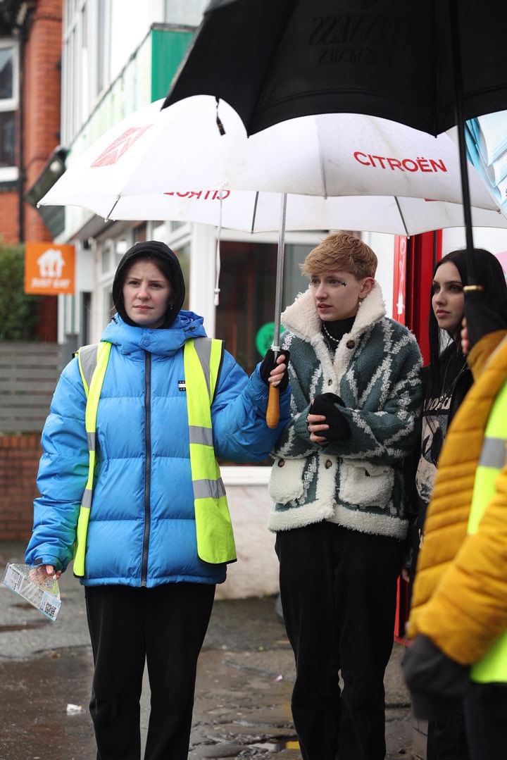 that’s a wrap!! had an absolute blast filming for ‘ARE YOU HOME FOR CHRISTMAS’ as ‘LILLY’ 🎄🚬