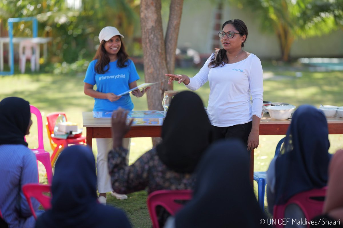 The right nutrition & care in the #First1000Days affect a child's survival, growth, learning, & potential.

📷 Engagement with parents for a practical session on preparing nutritious food for children in FVM City 👶

#Beleniveriyaa