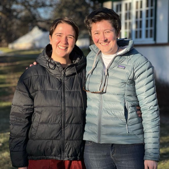 Belated post, I am incredibly proud to congratulate Dr. @ilborges on a beautiful dissertation defense and talk! 🌱🐟🇧🇷 🥳 @KelloggBioStn @EEB_MSU Exciting next chapter for her begins soon @sbbotanicgarden as their new Rare Plant Conservation Scientist