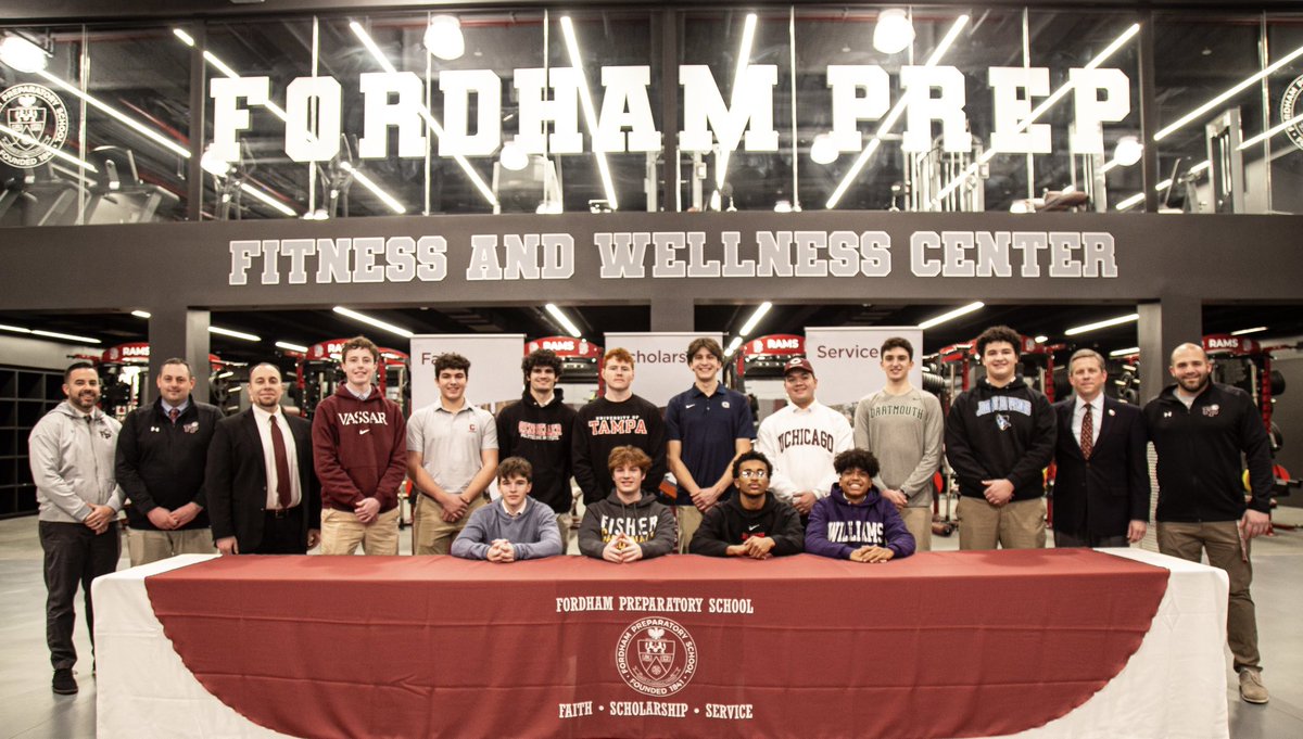 On February 7th, 12 @fordhamprep Student Athletes participated in National Signing Day. 

Follow the link below for more details:

fordhamprep.org/about/news-aro…

Go Rams! 🐏

#Nationalsigningday2024 #AMDG #GoRams.