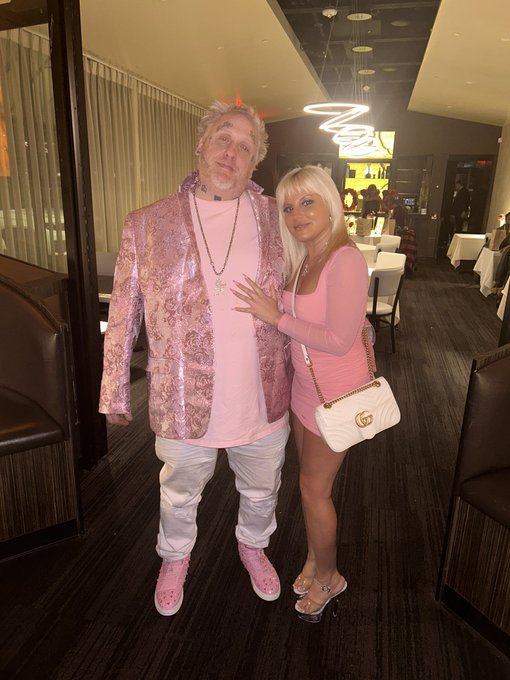 My Valentine 💌 https://t.co/QcJzRtLqMN