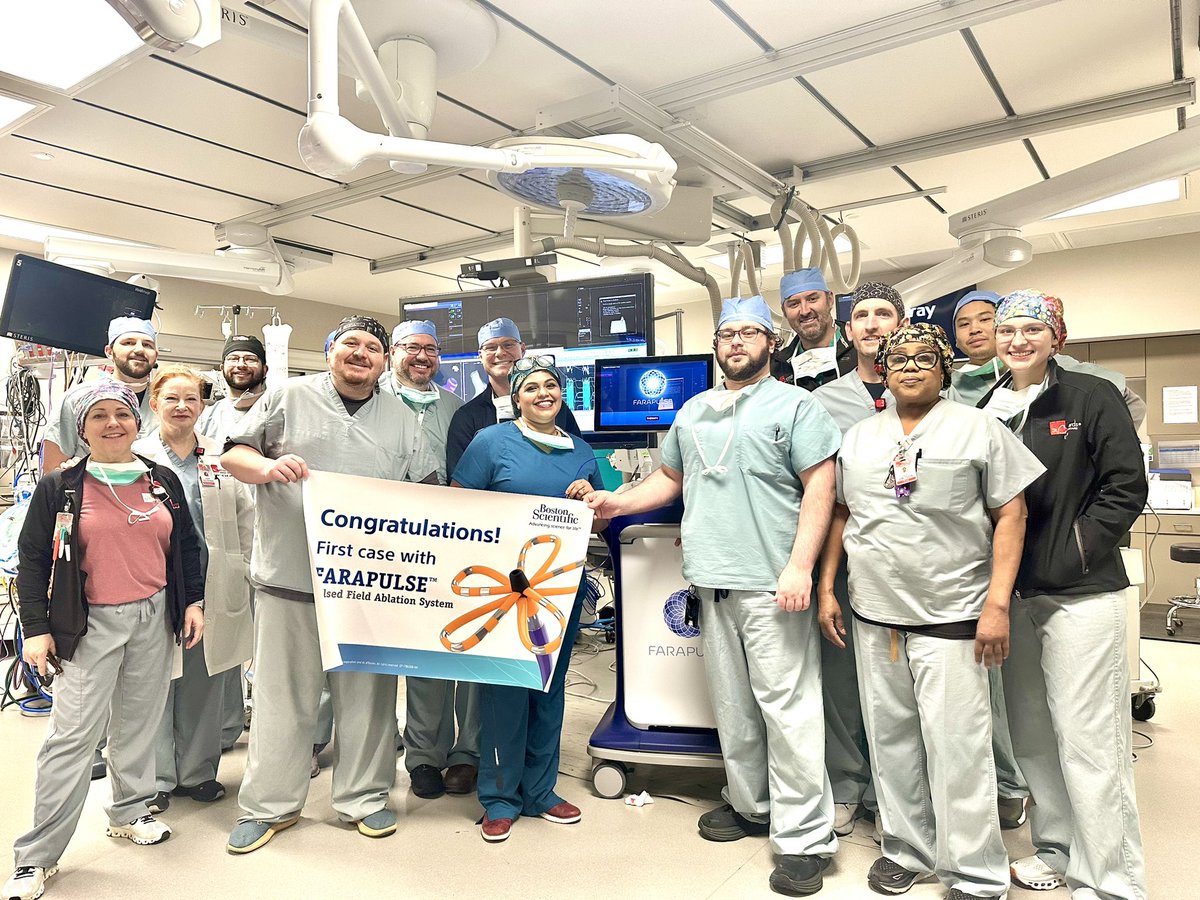 Drdevignair's tweet photo. First commercial case with the FARAPULSE system at @StBernards . NO fluoroscopy use , ICE for contact assessment and an incredible team makes for a great case.#Safetyfirst #paradigmshift #epeeps @WomenAs1 @BSCCardiology #ArrhythmiaResearchGroup @HRSonline https://t.co/P02yxzgbfc
