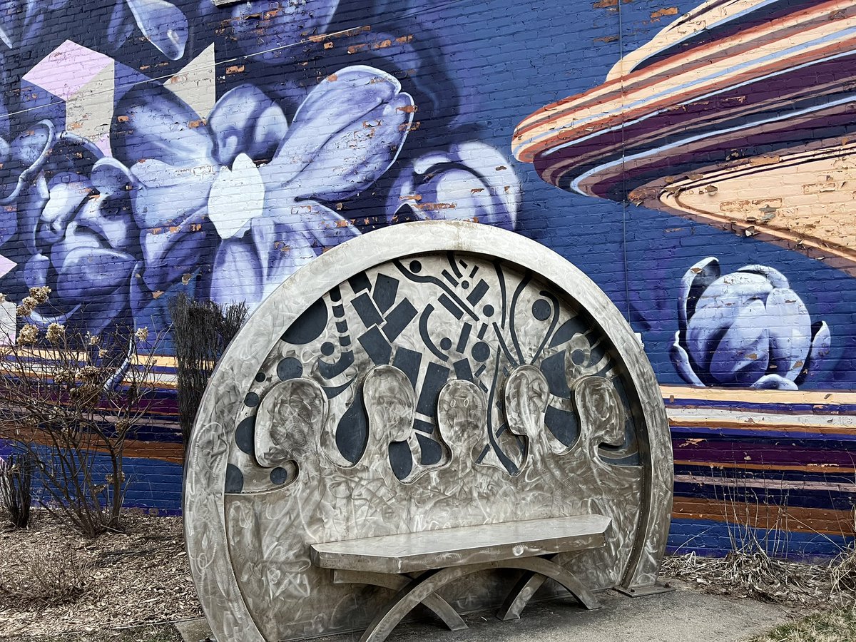 LHendersonReads's tweet image. Getting my day in Dearborn started right! Presenting at Wayne RESA maker summit today! @MakersResa #OneTroyMedia #MakerCenteredLearning