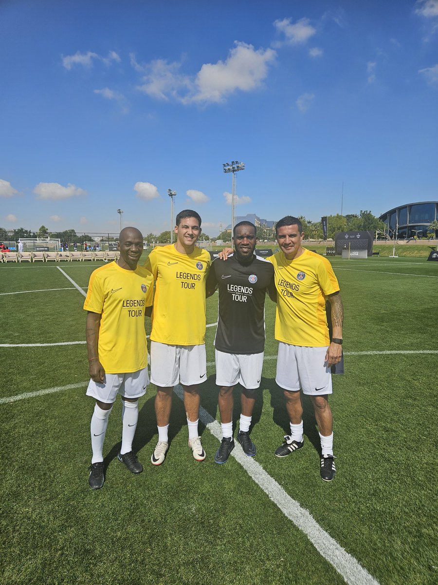 Great to play in the @PSG_inside Legends tour tournament with @VisitQatar team. 8 teams and we ended up champions of the tournament 🏆