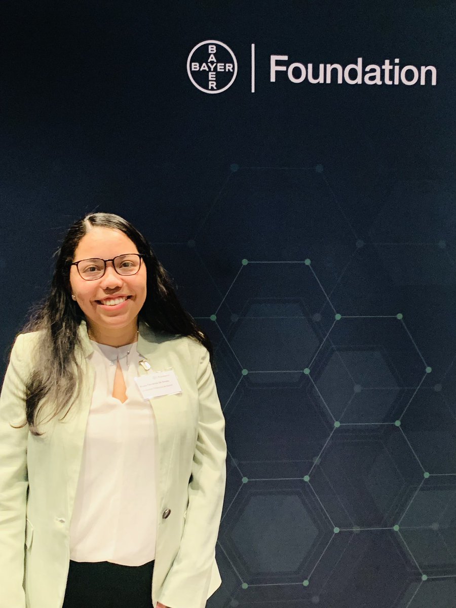 desousabfs's tweet photo. Yesterday I had the amazing opportunity to join in the 2023 @BayerFoundation Awards. It was great to meet the other fellows and get in touch with researchers and industry professionals. I am very happy to be a member of this network. 👏💪🏻🌱
#science #conections #bayerfellow https://t.co/C52XlpVI5v