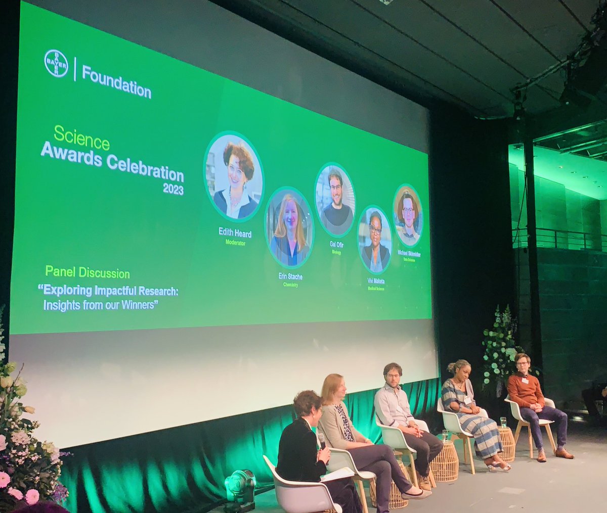 desousabfs's tweet photo. Yesterday I had the amazing opportunity to join in the 2023 @BayerFoundation Awards. It was great to meet the other fellows and get in touch with researchers and industry professionals. I am very happy to be a member of this network. 👏💪🏻🌱
#science #conections #bayerfellow https://t.co/C52XlpVI5v