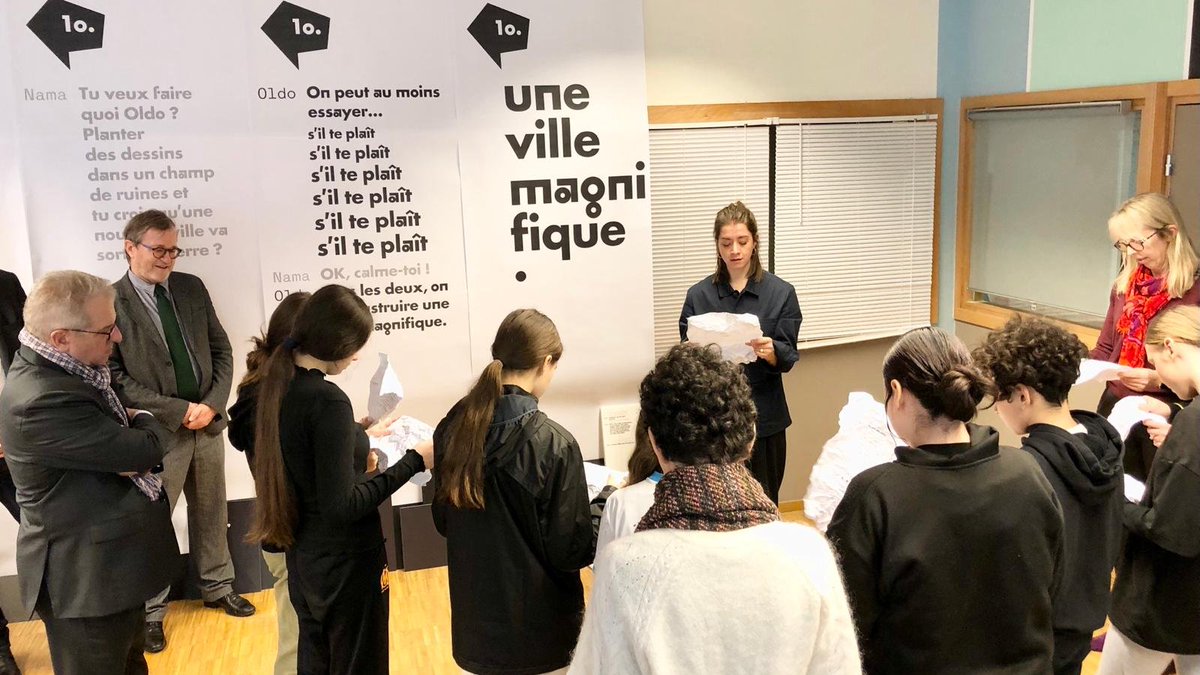 acstrasbourg's tweet photo. Dans le cadre du dispositif #NEFE et avec @La_Filature, tous les collèges de Mulhouse accueillent le dispositif théâtral #KiLLT.
❤️Aujourd'hui, ce sont les collégiens de Bel Air qui participent à cette expérience collective autour de la #lecture à voix haute. #AmbitionsMulhouse https://t.co/uXZ7PLlQRo