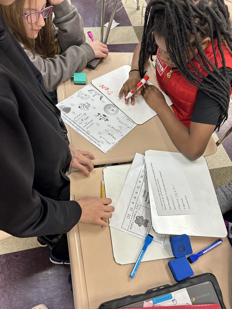techyviewteach's tweet photo. @NorthsideMiddl1 6th graders celebrated Valentine’s Day with a @breakoutEDU game all about ratios! https://t.co/cqIjxwNHDV