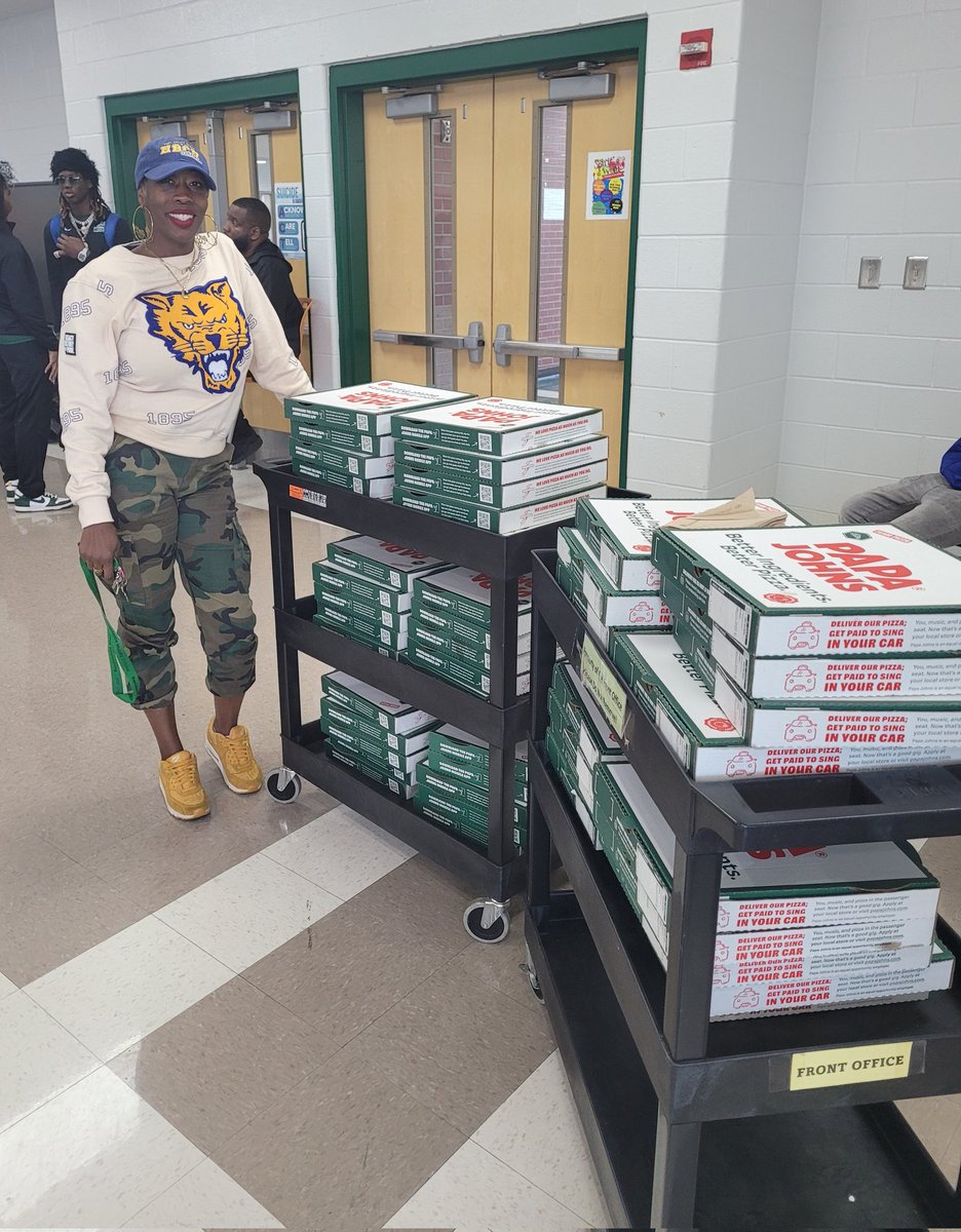 THANK YOU RMS PTSA for providing pizzas for our Academic Block Parties. @AvaLWill