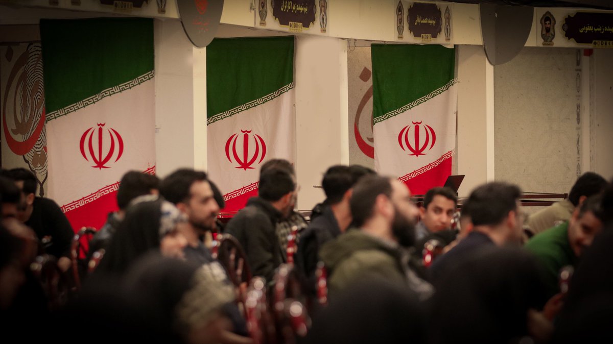 Abolfazlbh_3130's tweet photo. حضور جوانان در رویداد تولید محتوا نشانه این است، که با انتخاب خوب ودقیق منتظر شکوفایی اقتصادی در کشور هستیم.

#رویداد_برای_ایران 
 #رفسنجان https://t.co/JzTA3eX6og