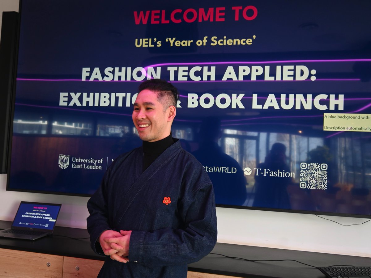 UEL_News's tweet image. We&apos;re at Fashion Tech Applied - London Book Launch &amp;amp; Tech Exhibit! 🖥️📚

Exploring innovative projects by our academics &amp;amp; Beyond Form fashion tech startups, from computer gaming, augmented reality, digital fashion, artificial intelligence and generative design. @beyond_peter