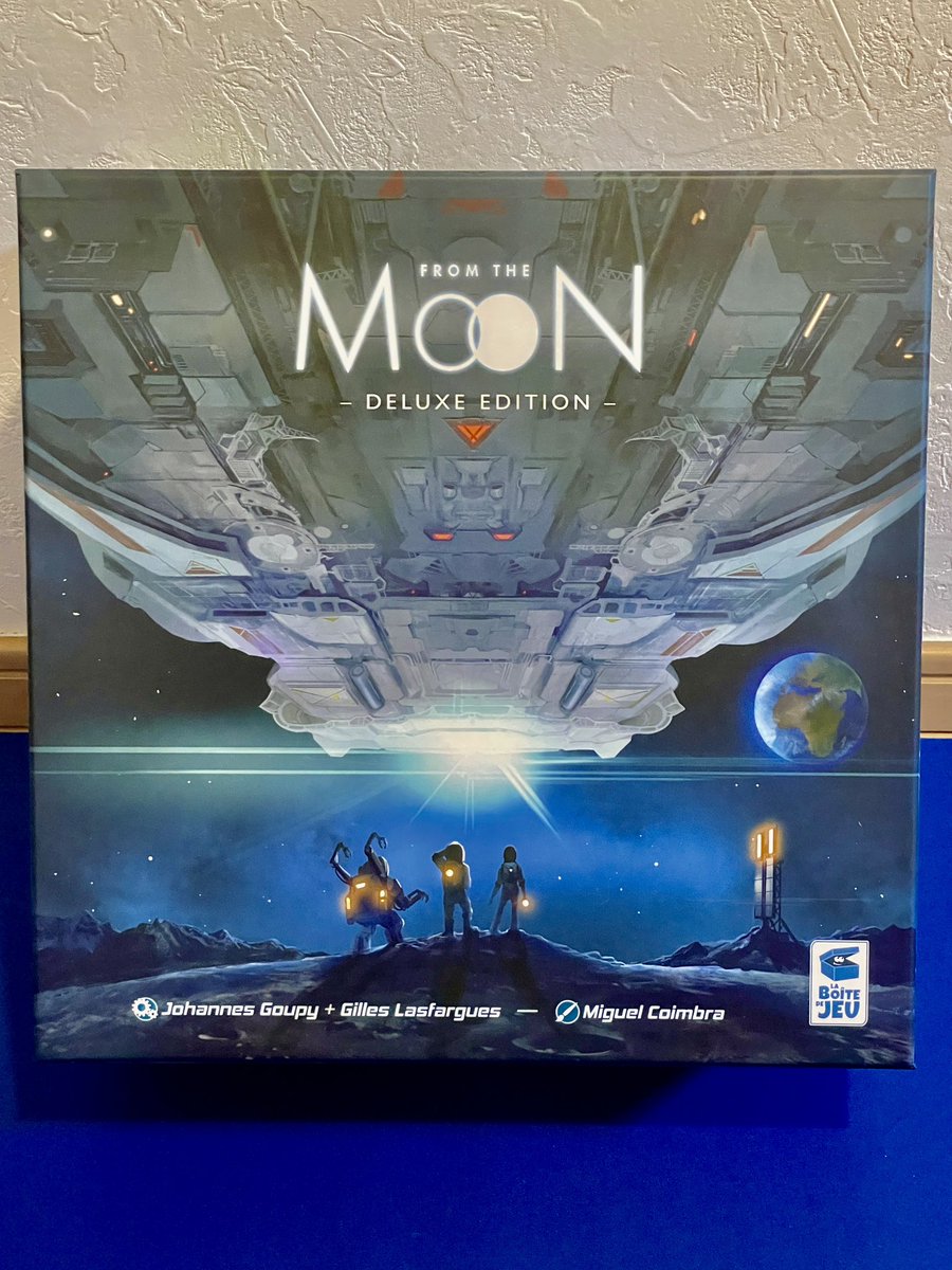 NekoYashikiMeow's tweet photo. 【着弾報告 2/15】
『FROM THE MOON』
Kickstarterでプレッジしていた『FROM THE MOON』が着弾‼️
月面での宇宙船開発を目指していく、ワーカープレイスメントゲーム。ルールブックの和訳、頑張らないとなぁ(。-_-。)
#FromTheMoon #kickstarter https://t.co/GLFLd2V9d1