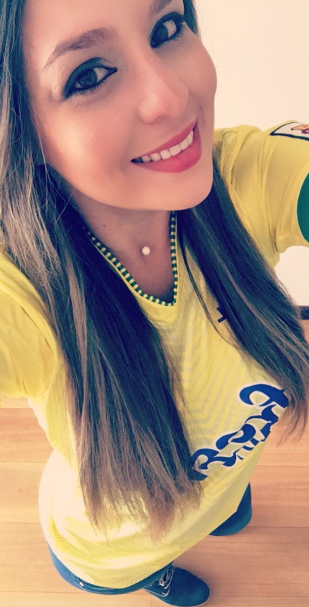 Hoy juega el mejor equipo mi <a href="/atlbucaramanga/">Atlético Bucaramanga FC</a>  <a href="/ABucaramanga/">Atlético Bucaramanga</a>  hoy tenemos que ganar como sea vamos por esos 3 puntos Dios con ustedes 🙏🐆💛💚