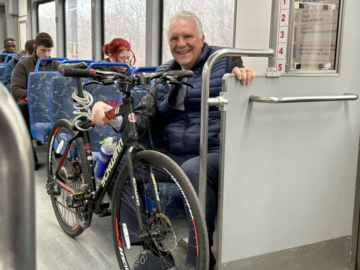 chrisronayne's tweet photo. #TransitWeek Thursday and we’re riding RTA to work @CuyahogaCounty Easy connection from the #RedLine to the bike to the office. And shout out to my colleague Sabrina Roberts @JustSoBri for taking the 55 🚌 in today. Good to see #TeamCuyahoga on @GCRTA #IGORTA https://t.co/xUqJQ7MYP9