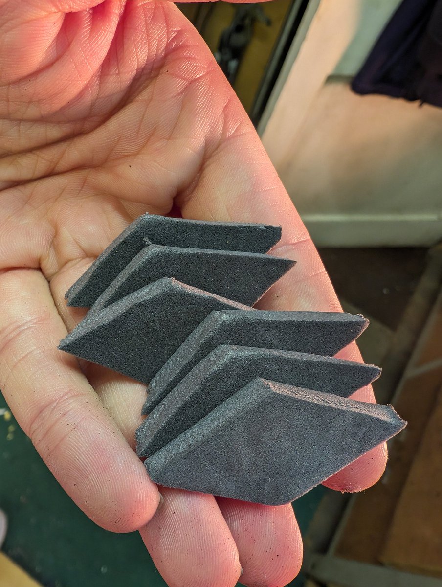 Can someone make foam stamp cutters ( like cookie cutters but for foam) just of simple shapes like circles, triangles, squares, diamonds etc 😂 getting any to even resemble others is a pain 😂😂 #foam #foamhack #idea #begging