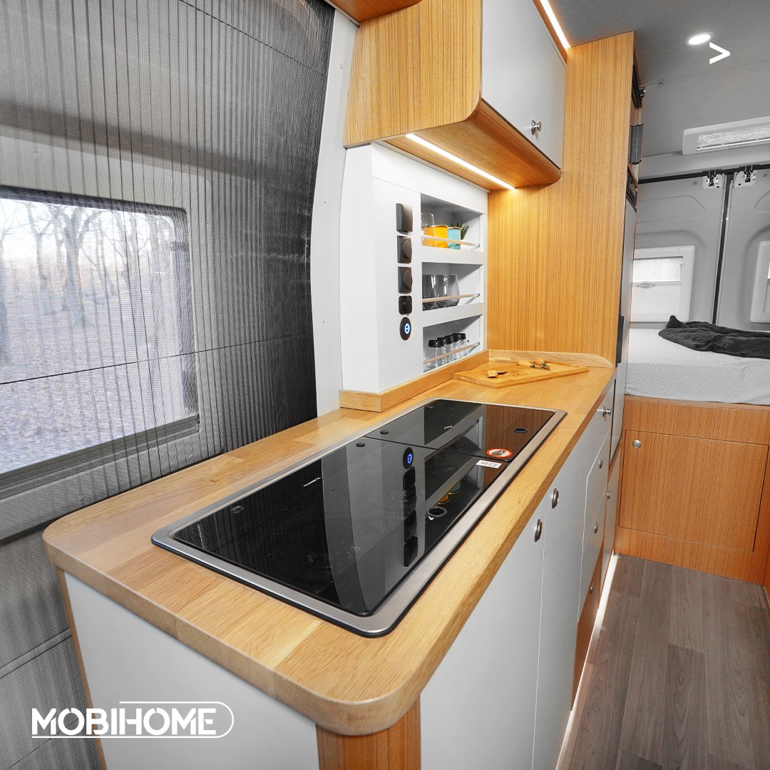 Mobihomekaravan's tweet photo. Mobihome karavanları keyifli sofralarınızı evinizden doğaya taşımak için sizleri bekliyor.

#mobihome #türkkahvesigünü #türkkahvesi #travel #doğa #camp #gezgin #turkey #nature #gezi #otostoprail #van #gezenbilir #cadir #deniz #kamprail #vanlife https://t.co/xycuMD1EJ8