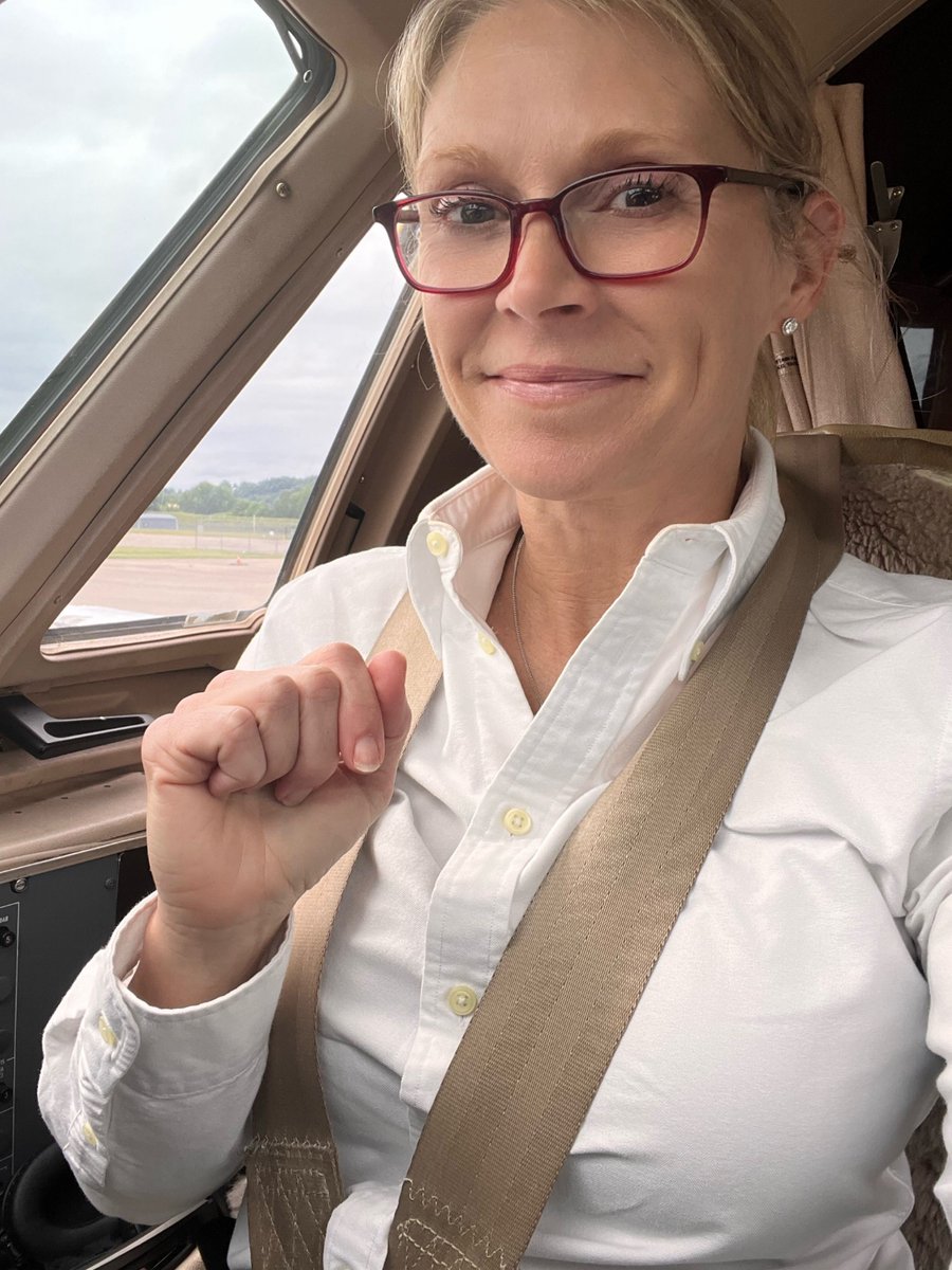 Let's be honest...when people ask me what it's like being a #pilot, I'm honest. There are pros & cons, just like anything. Send me a message if you'd like to talk or check my posts for facts about the life of a #pilot.#pilotlife #womenfly #privateaviation flygirlllc.com