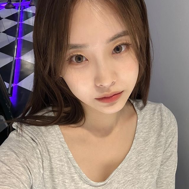 SGreen6647's tweet photo. 情人节玩的太开心了
#合照 #射屏 #羞辱 #曝光 #羞耻 #社死 #刺激 #投稿 #骚货 #女神 #婊子 #母狗 #反差 https://t.co/L0rCNVF8y3