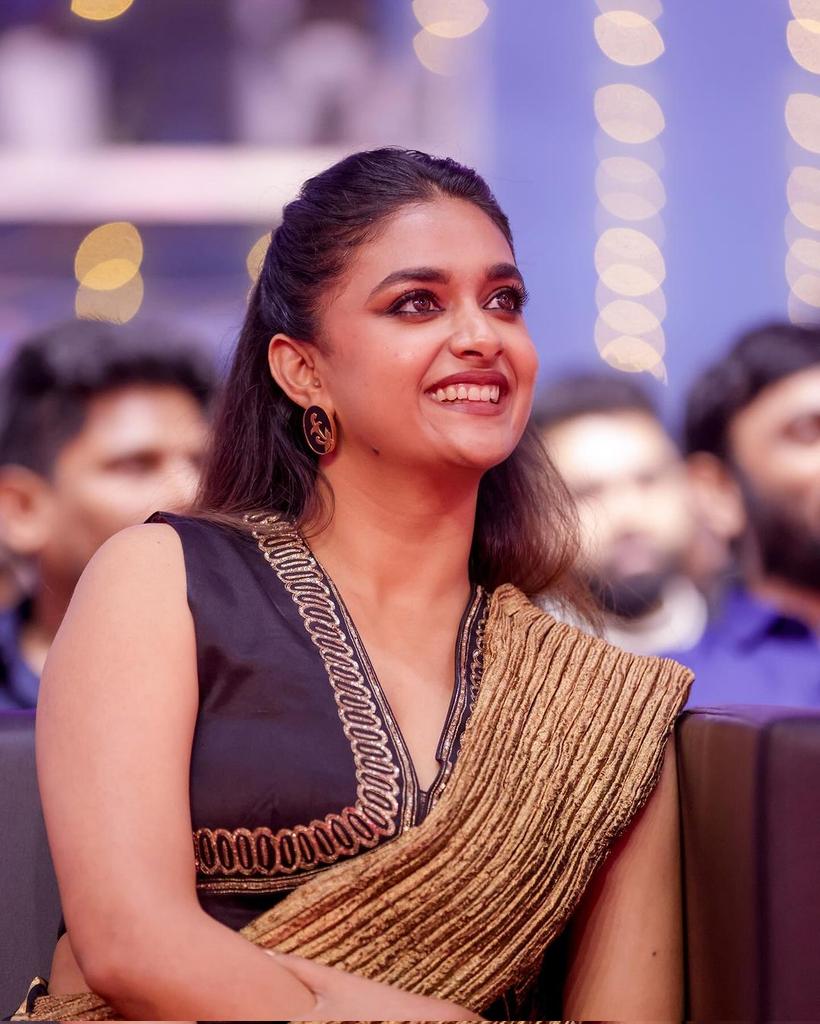 Keerthy Updates tweet media