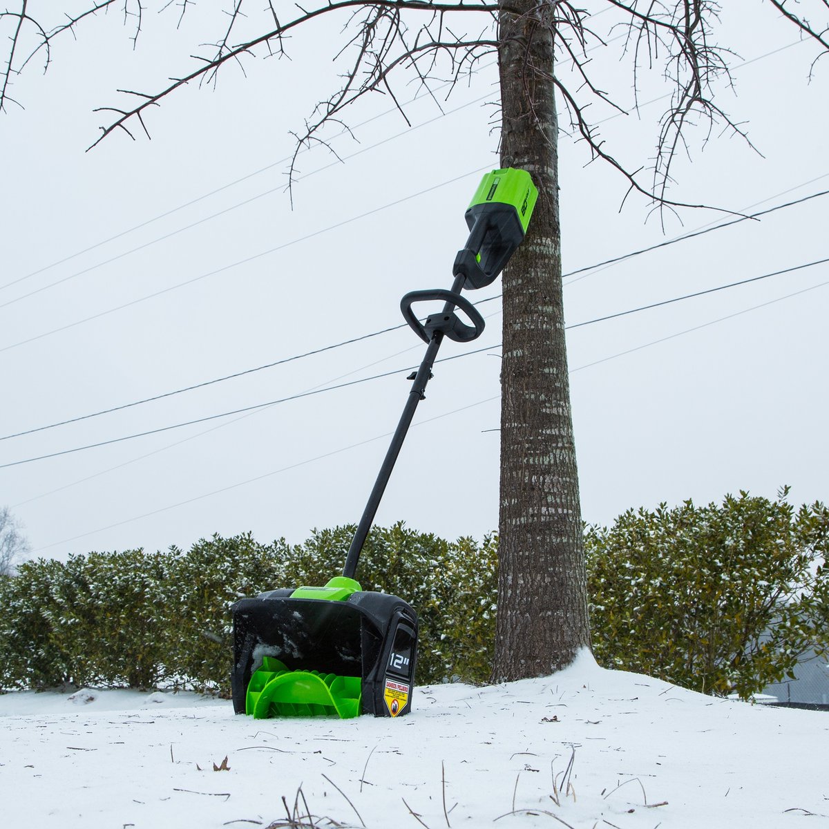gwtoolscanada's tweet image. Who needs a winter workout when you've got this bad boy to handle the snow? Say goodbye to sore muscles and hello to a clear path with our trusty snow shovel! ❄️💪 

#SnowDayEssentials #WinterWonderland #Greenworks