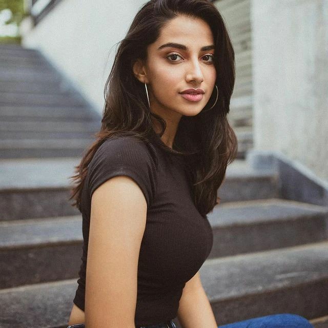 GGYu75_XIAAvYDK?format=jpg&name=small