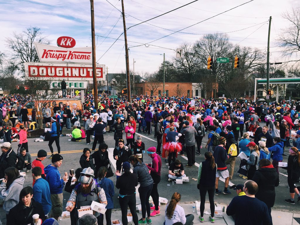 WhyteZero's tweet photo. Recently ran the Krispy Kreme Challenge race in Raleigh. You run 2.5 miles to Krispy Kreme eat a dozen donuts and run back to the start 2.5 miles in under an hour. Finished in 58 minutes, one of my proudest running achievements. https://t.co/IaKnvqgTeG