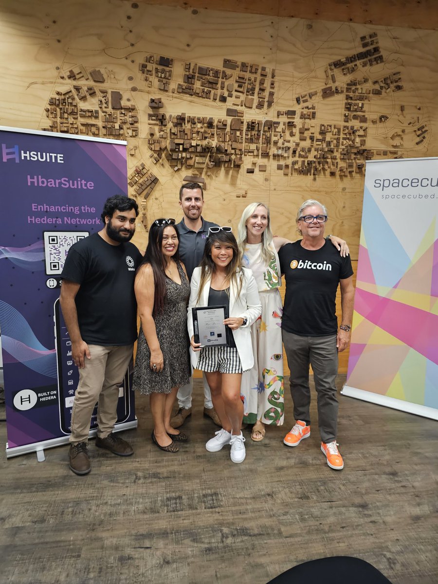 hbarRo7's tweet image. Some of the Western Australia @AusDeFi crew with presentations  from:
Ian Love from #BlockchainAssets 
Kieran Mesquita from #RailgunDAO 

Sponsors: @HbarSuite @investbamboo 
@Spacecubed 

#Hsuite #Hbar #AusDeFi #Bitcoin #Ethereum #Hedera #Solana #Cardano
