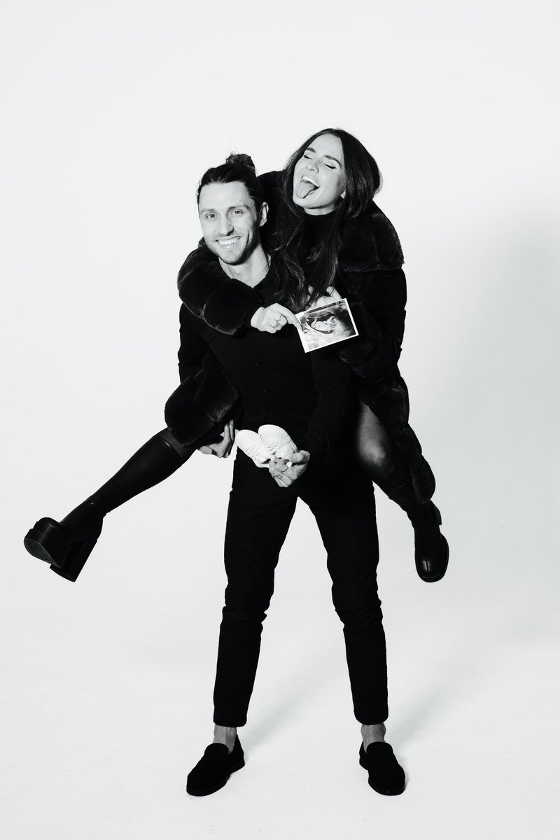 SuperFutureDJ's tweet image. Hey so guess what @superbaeee and I did 💘 :)