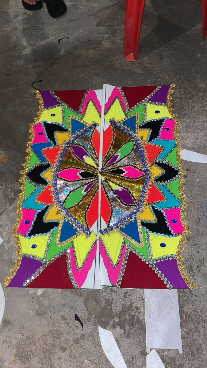 revoltas01's tweet photo. Lycra/placa saia/ top feito a nossa mão/ competa ❤️❤️🎭 https://t.co/RV64KBI9Nj