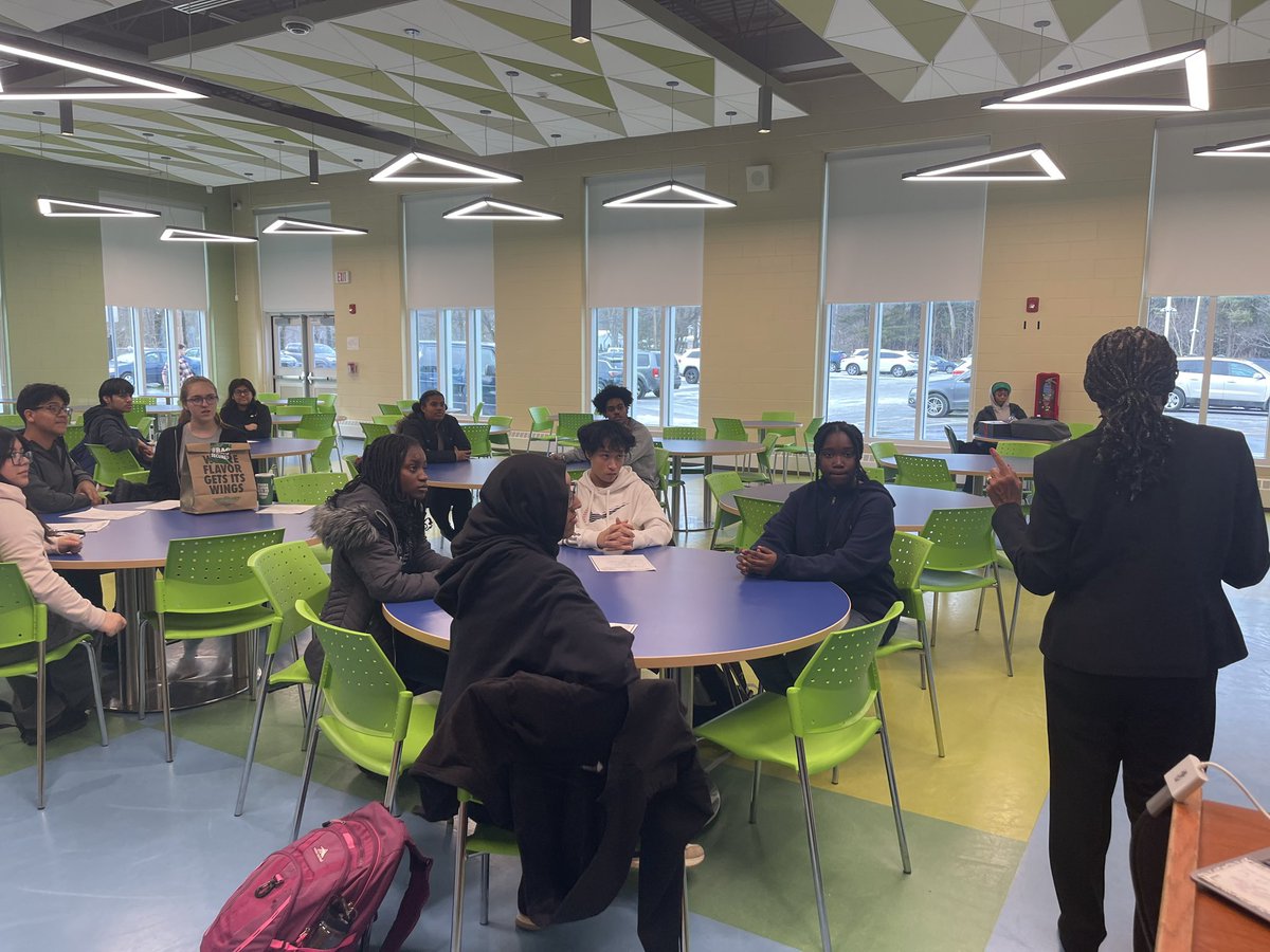 National Student Council is hosting our Etiquette Coach extraordinaire, Linda Williams for two Etiquette Workshops today and tomorrow and will end in a culminating Etiquette Dinner in April.  Scholars learn the ins and out of business etiquette.  <a href="/onewestbury/">Westbury Union Free School District</a> <a href="/TahiraDChase/">Dr. Tahira D Chase</a>