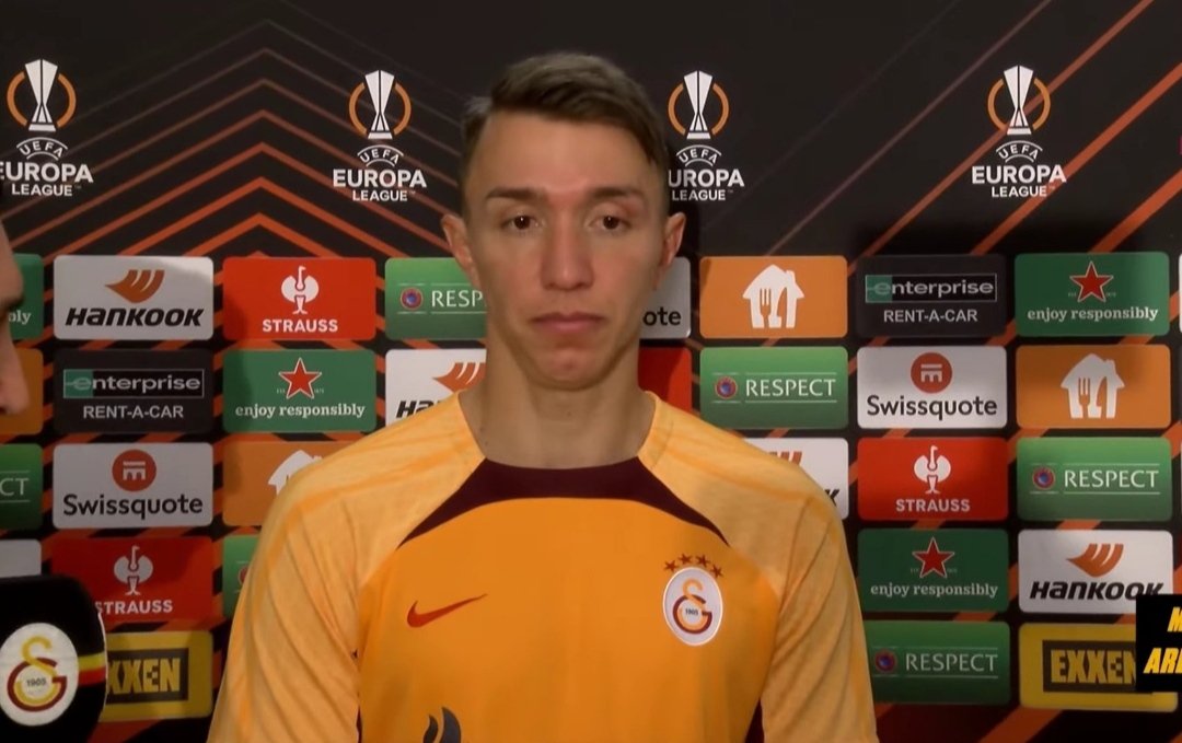 Yeri geldi kızdık, yeri geldi eleştirdik ama sen modunu açınca en iyisisin kaptan. Çok büyük karaktersin gerçekten. Galibiyet sana yazar
#Muslera