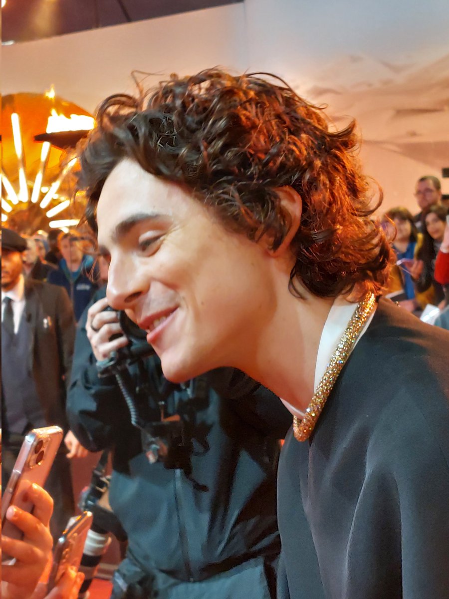 Juliesfavthings's tweet photo. Dune premiere in London! https://t.co/oFx6oVTf0j