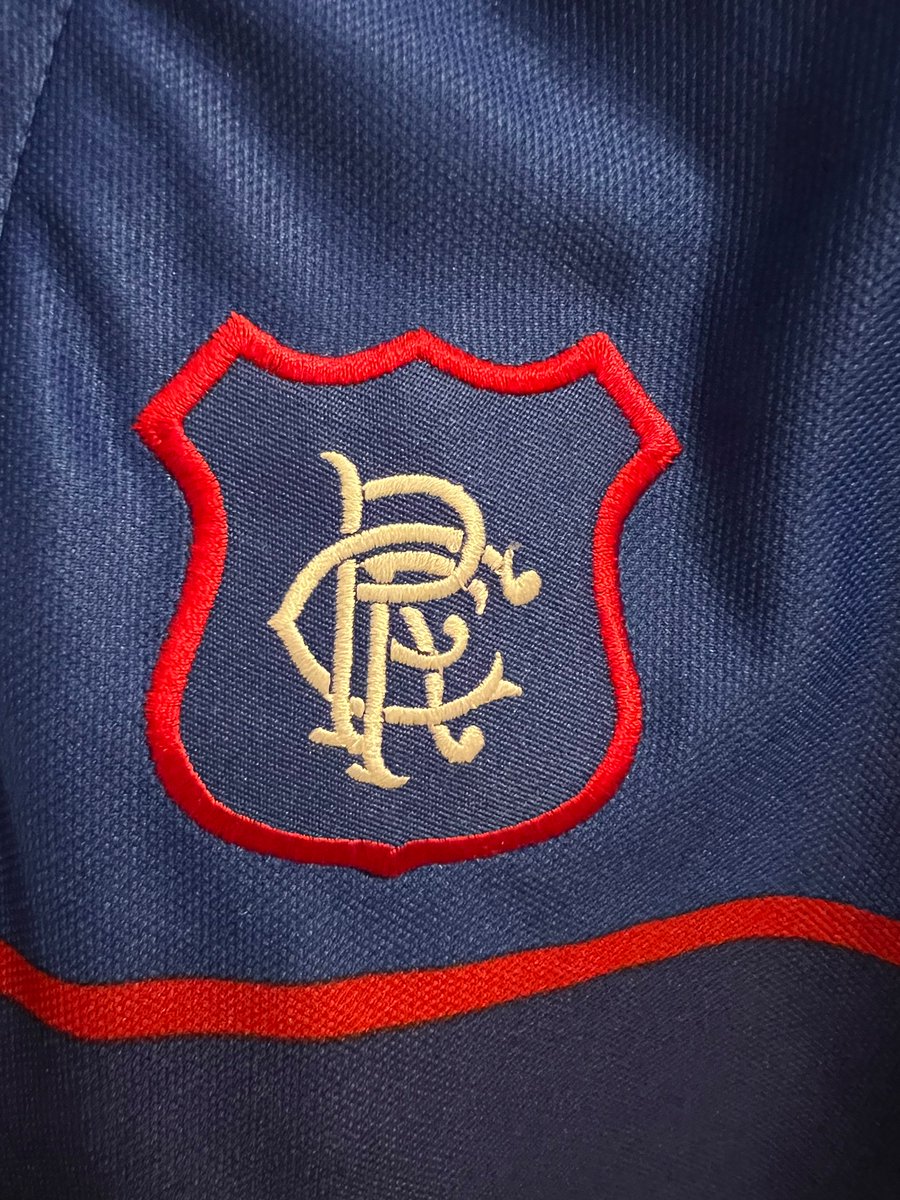 MatchwornStrip's tweet image. A true 90’s classic. Ian Ferguson Euro match issue shirt from season 97/98.