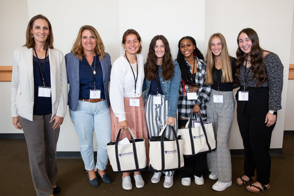 Olympia Snowe Women's Leadership Institute tweet media