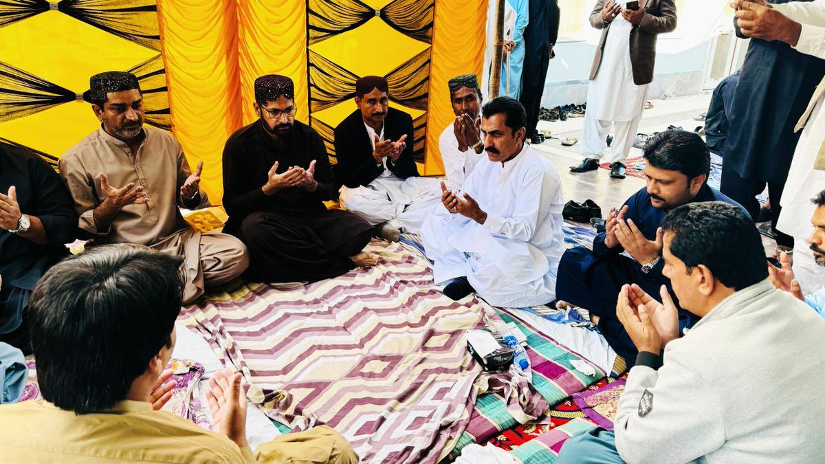 Condolence on sad demise of ex-MPA Aziz Junejo at KN Shah, Dadu. 15/2/24