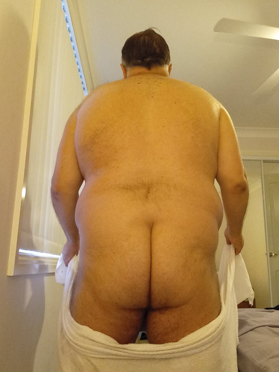 sydneychubbyguy's tweet photo. Happy Friday 😊 https://t.co/CnD9jbzCaJ