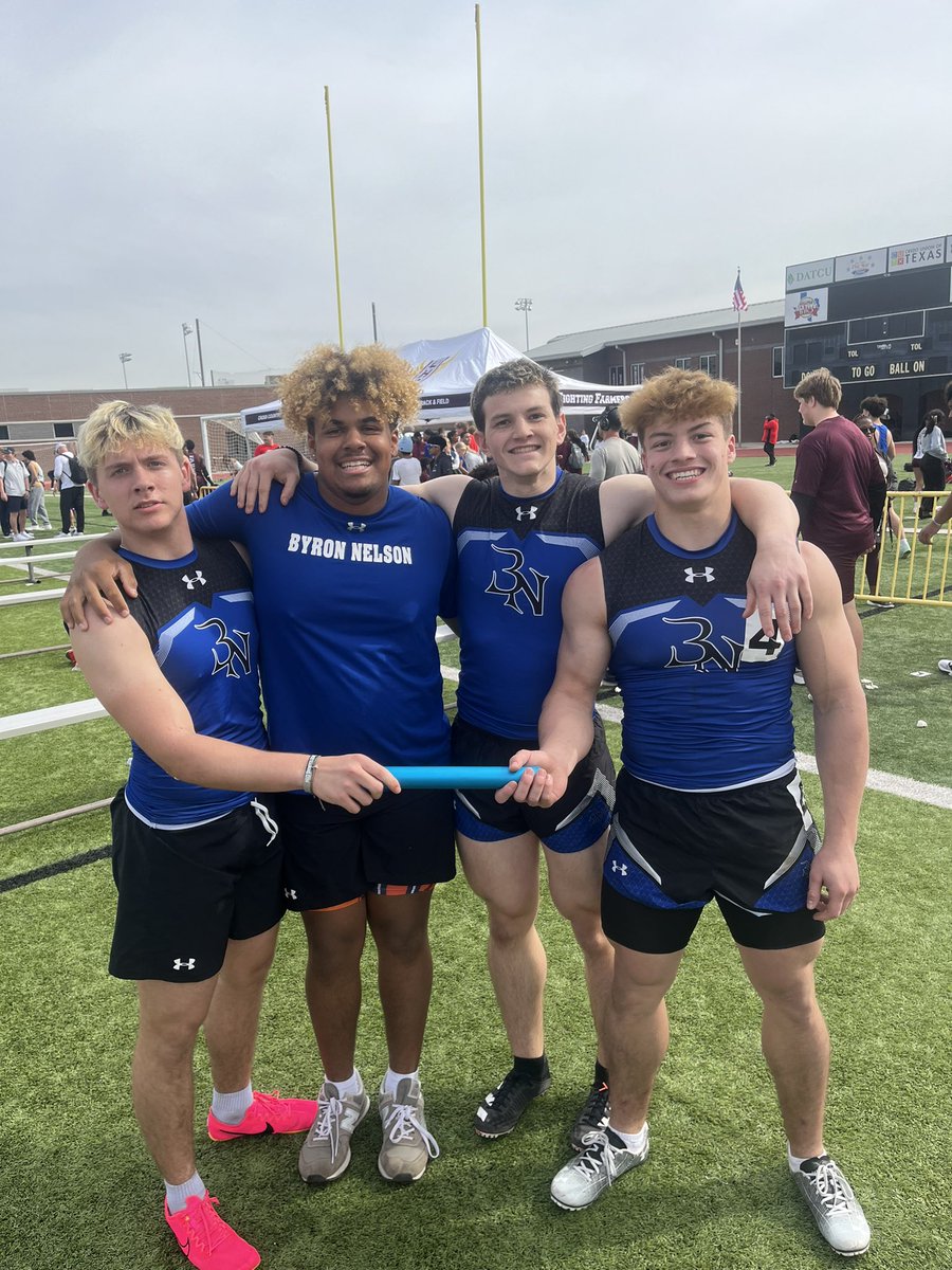 Easily the most anticipated and exciting race of the day! Big Man Relay Champs! #WWW