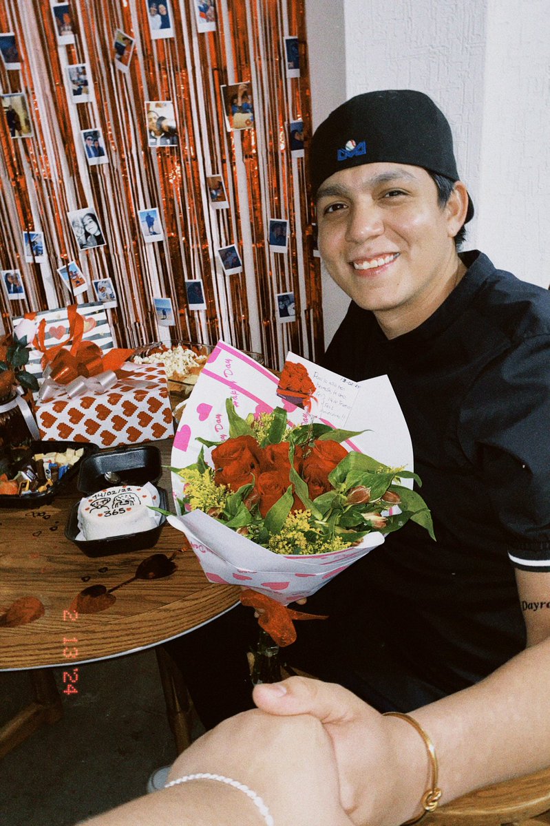 anelediaaz's tweet photo. 365 días con el amor de mi vida🤍♾ https://t.co/ku3GWWq3hK