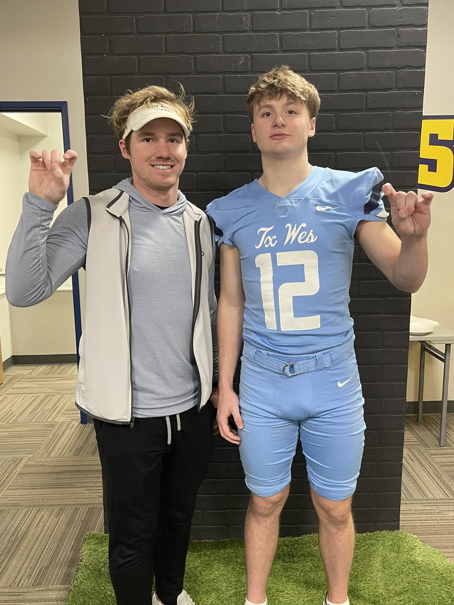 RenfroTye's tweet image. After a great conversation and official visit with @cobecraft and Coach Johnson I am extremely blessed to receive a scholarship to play at the next level at the University of Texas Wesleyan.
@coachwweaver @BosFootball @TxWesFootball