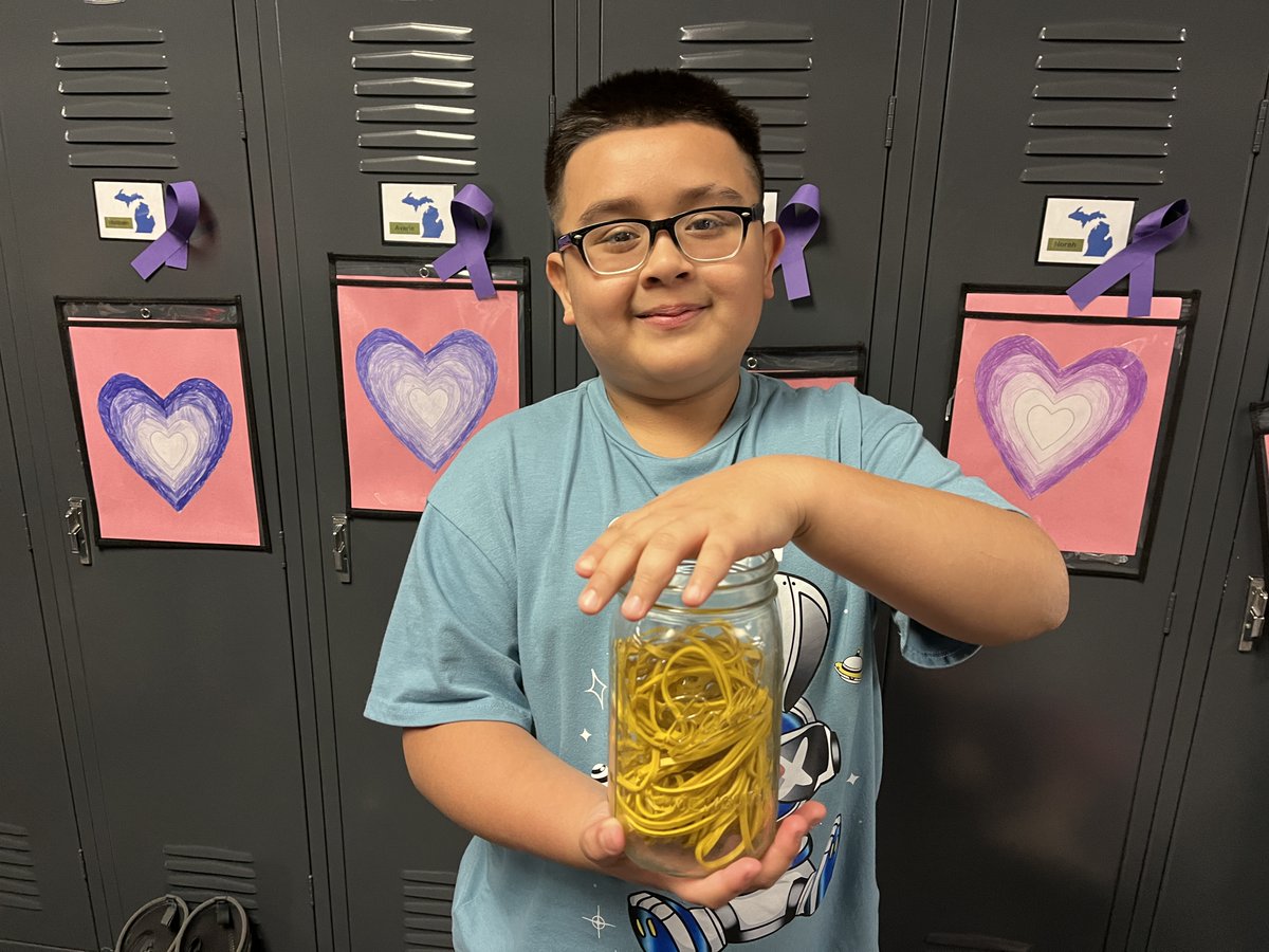 Mrs. Langeland - Waukazoo School tweet media
