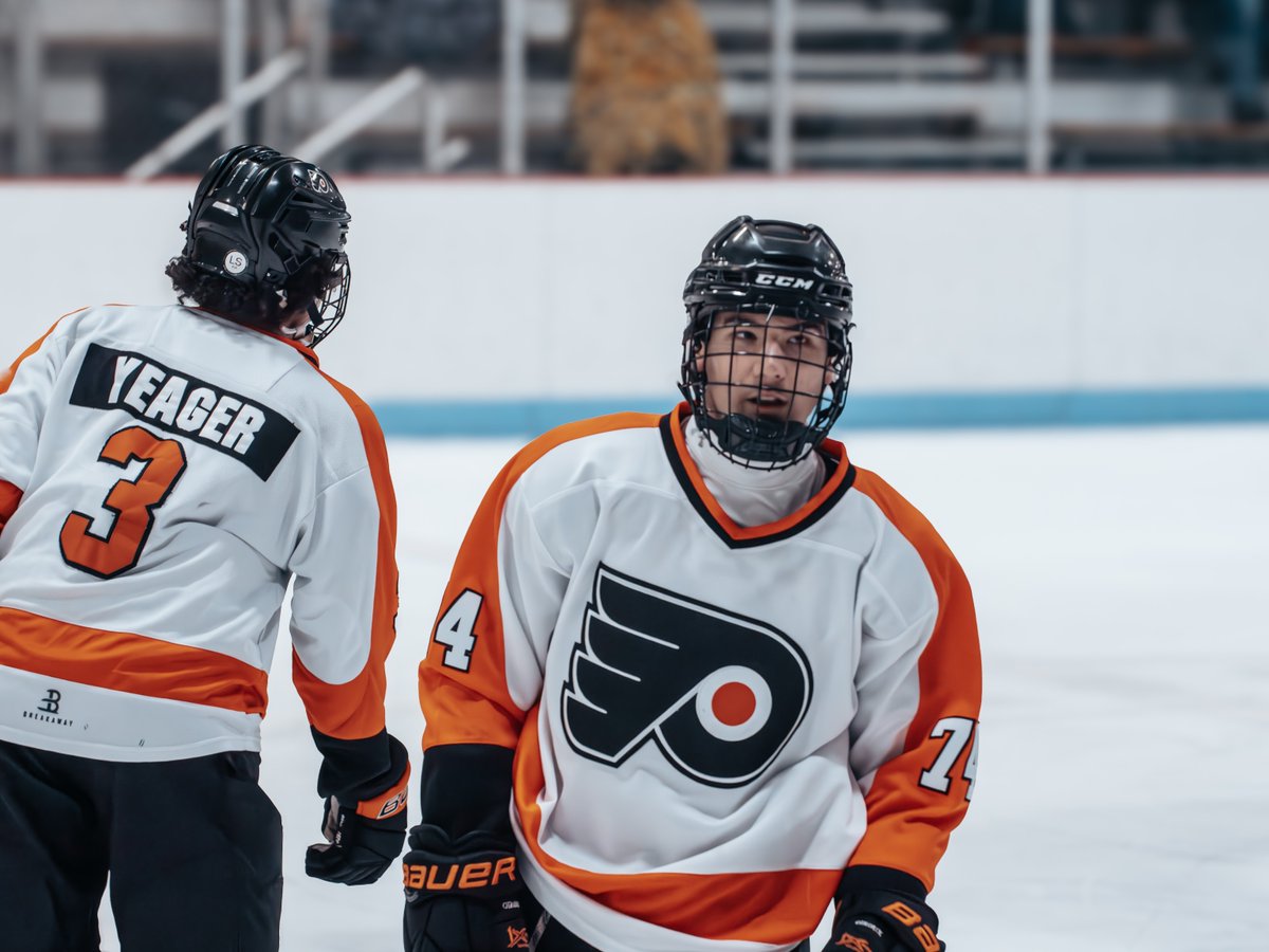 FlyersElite07's tweet photo. 💥 Coming up this weekend in Allentown, PA 💥
Saturday: PFE VS Mount St Charles 2:30PM
Sunday: PFE VS Mount St Charles 10:00AM https://t.co/aiiGYe94rn