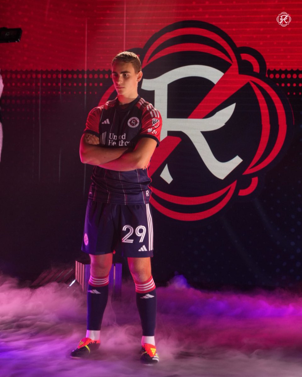 We’re still obsessed with the new kits 😍 👕: nerevs.us/3SVXMU7