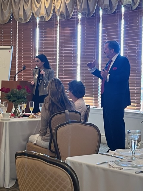 milestoneInv's tweet photo. We enjoyed celebrating our ladies at our Annual Ladies Valentine's Day Tea!
❤️"Money can feed the body. Love will feed the soul."❤️
–Toni Payne
#thinkcarrollfirst
#happyvalentinesday❤️
#carrolltonga
#financialplanning
#retirementplanning
#yourfinancialfamily https://t.co/qGDt9ww9cW