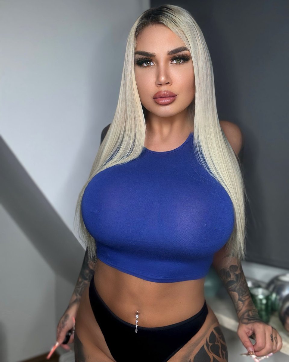 FREE HUGS 🧸 ❤️