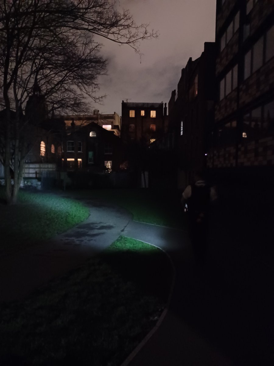 London Bridge & West Bermondsey Police tweet media