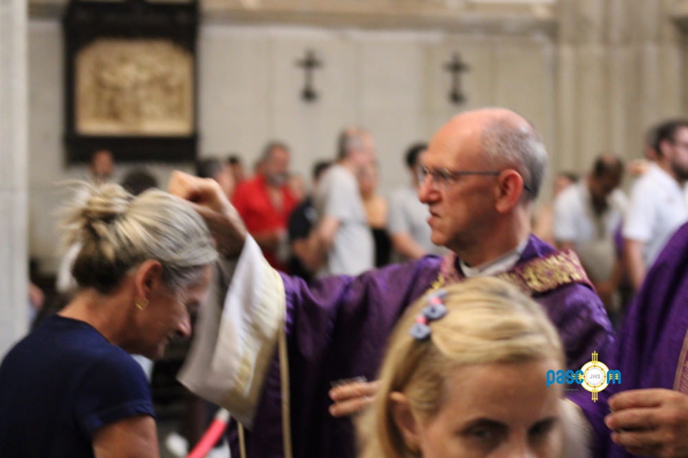 O Administrador Diocesano, Monsenhor José Maria Pereira presidiu a Santa Missa, na Quarta-Feira de Cinzas, às 19h, na Catedral São Pedro de Alcântara, quando também abriu oficialmente a Campanha da Fraternidade deste ano. 
Matéria completa em diocesepetropolis.com.br/administrador-…