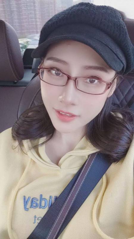 45号美女：淮南寿县寿春路附近
娜娜姐有点女老师的那种感觉， 服务绝对算好的 吸皮 然后毒龙口 口差点直接缴枪 太爽了！绝 ！喜欢少妇的，不要错过 600/炮 
购买联系方式看我主页 #淮南约炮 #淮南兼职 #淮南上门 #淮南资源 #淮南线下 #淮南桑拿 #淮南学生妹 #淮南