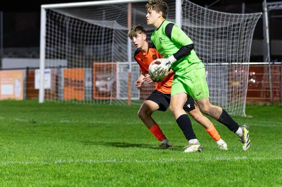 beeston_sports's tweet photo. NEW SIGNING - JACK BRECKELL AFC BRIDGNORTH
@JackBreckell_01 @AFCBridgnorth @beeston_sports 
We are delighted to announce the signing of Jack, who at just turned 17 is already starting in the @MidlandLeague and Midland Floodlit League.
Welcome Jack to the #beestonsportsfamily https://t.co/GkzFLGlPwd